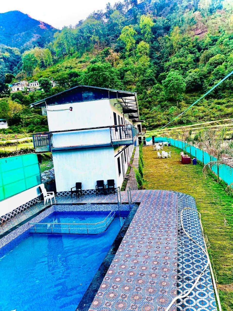 Delhi 34 Resort Rishīkesh 外观 照片